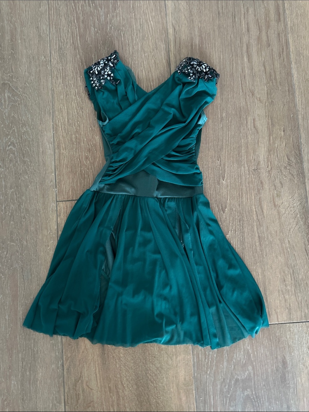 Weissman Emerald Green Embellished Girls' dance/Halloween costume. Size child L.